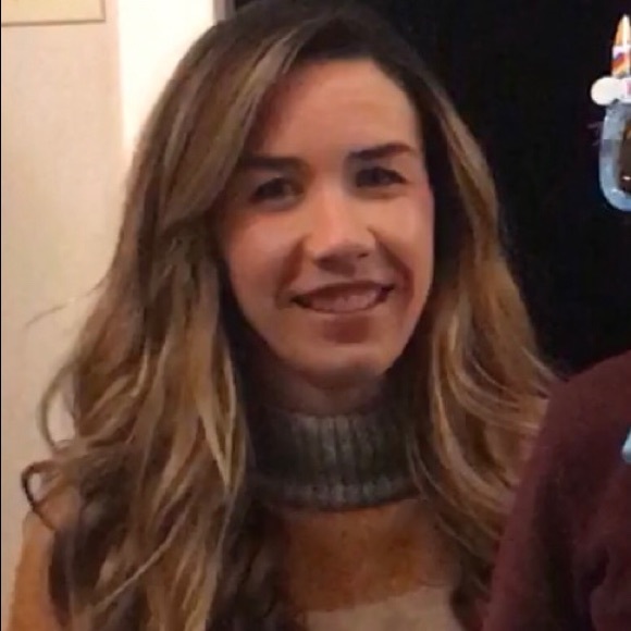 Meet your Posher, Dana - Picture 2 of 5